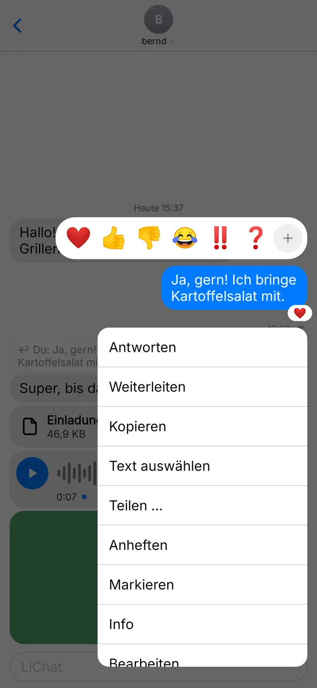 Das Menü einer Nachricht: Antworten, Weiterleiten, Kopieren, Text auswählen, Teilen, Anheften, Markieren, Info