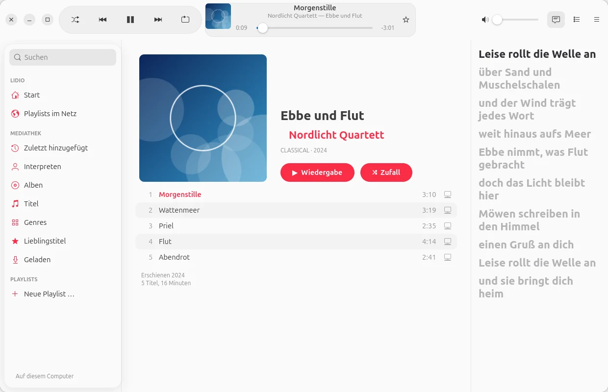 LiDio unter Ubuntu: ein Album mit Titelliste, rechts der mitlaufende Liedtext, oben die Wiedergabe